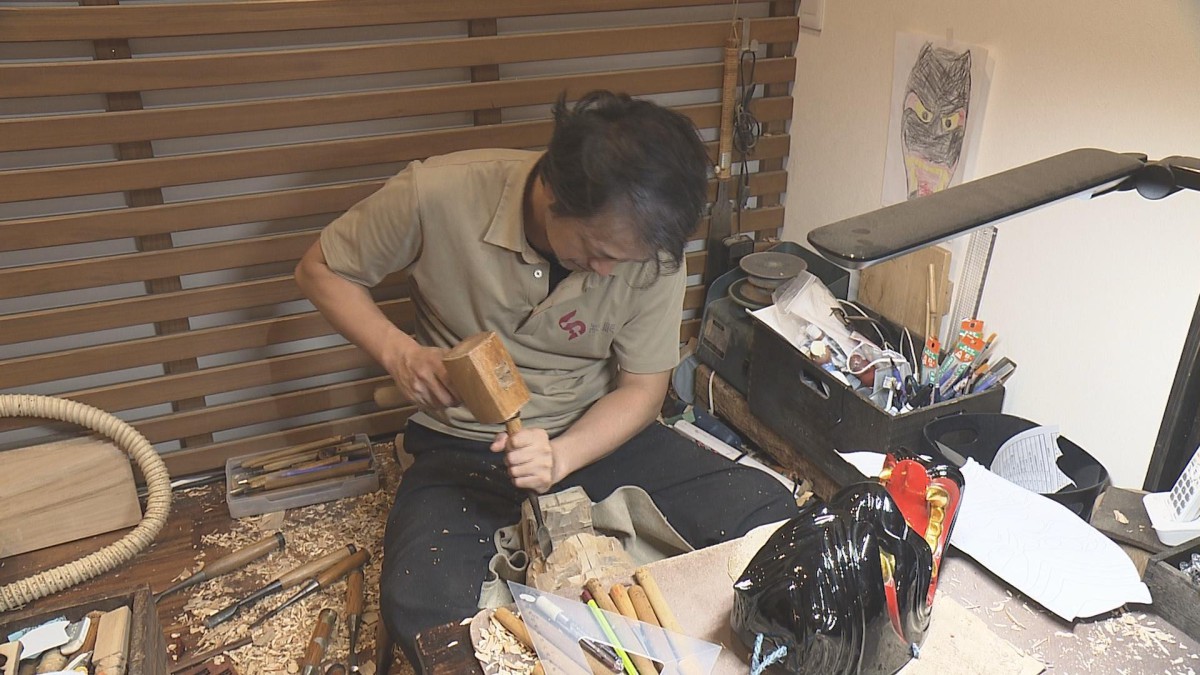 伝統工芸　小森恵雲作　木彫　浮立面　能面　鬼面　一對　立札付　C　8603 ドキュメント九州 鬼のカタチ ～伝統を繋ぐ 木彫刻師～｜番組