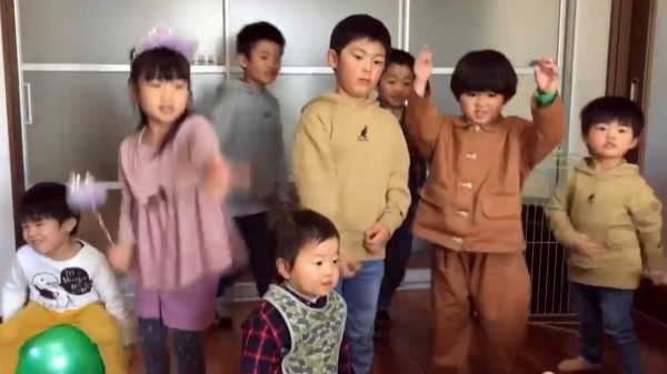 内田ともじ宅にて