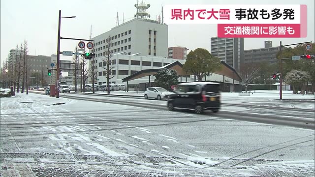 県内で大雪 一面雪景色に 平野部で4cmの積雪も【佐賀県】