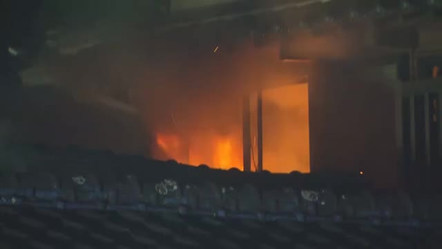 小城市で住宅と小屋全焼する火事 けが人なし【佐賀県】