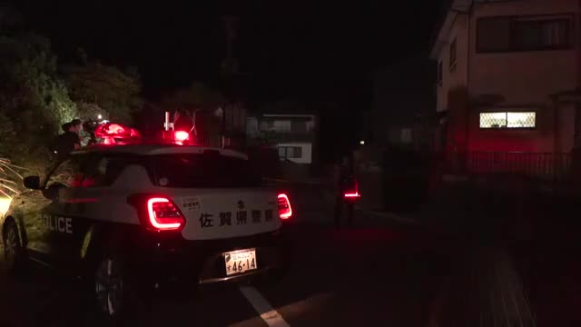 【続報】「財布見せろ」逃走中の男は外国人か　伊万里市で強盗殺人　２人死傷【佐賀県】