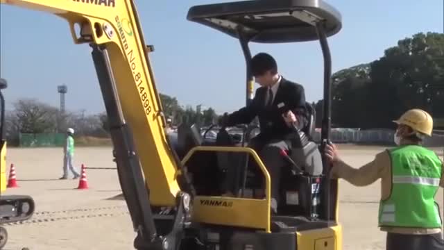 「色々な人が自分の生活に関わっている」中学生が建設業の仕事を体験 将来の人材確保へ【佐賀県】